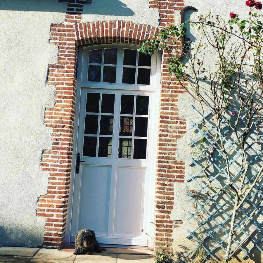 Au Vieux Chateau Villotran Luaran gambar
