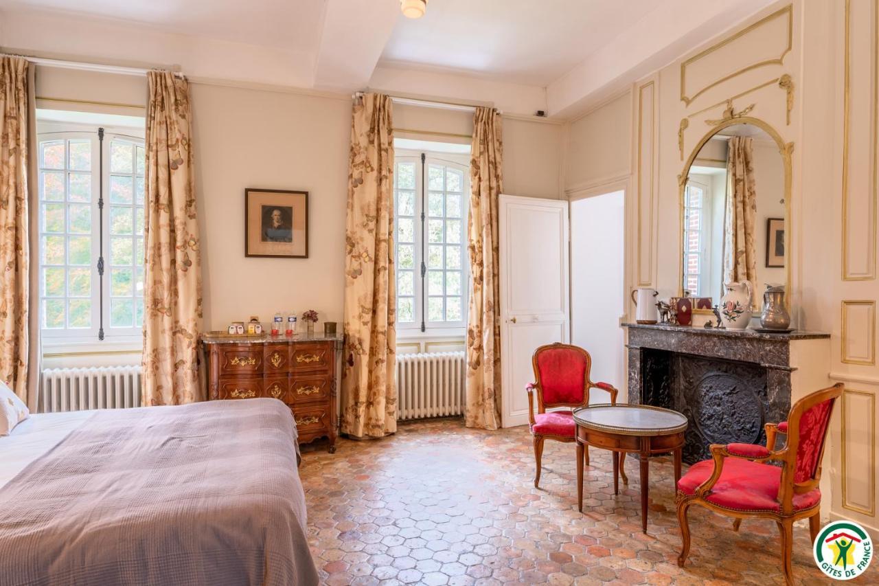 Au Vieux Chateau Villotran Luaran gambar